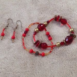 Bracelet and earring set